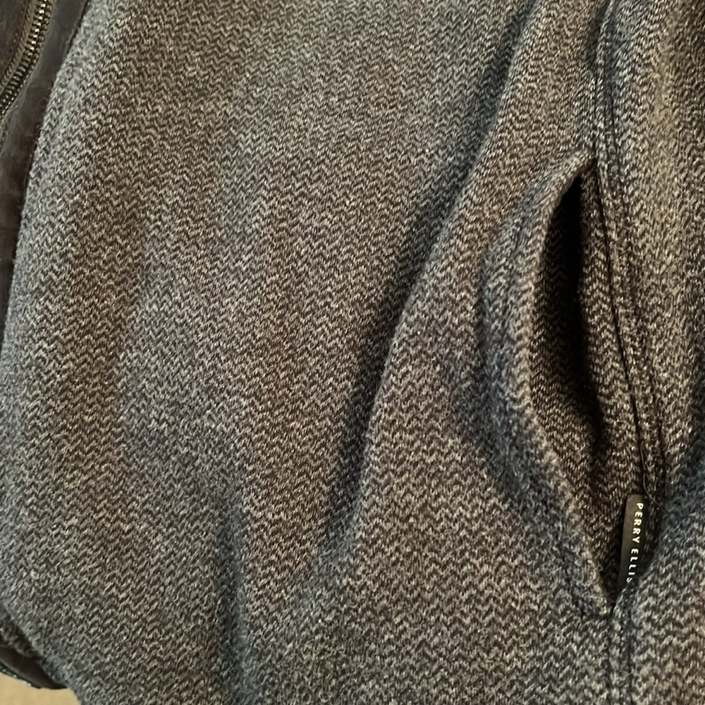 Zipper Sweater Jacket - Picture 3 of 4